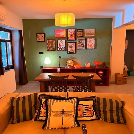 Apartahotel Kastro